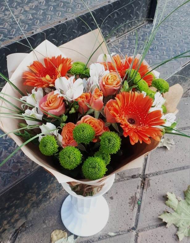 Букет цветов из: Герберы, Хризантемы, Альстромерии и Розы в Волоконовке