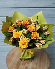 Букет цветов из:  Альстромерии и Розы в Волоконовке