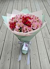 Букет цветов из:  Альстромерии в Волоконовке