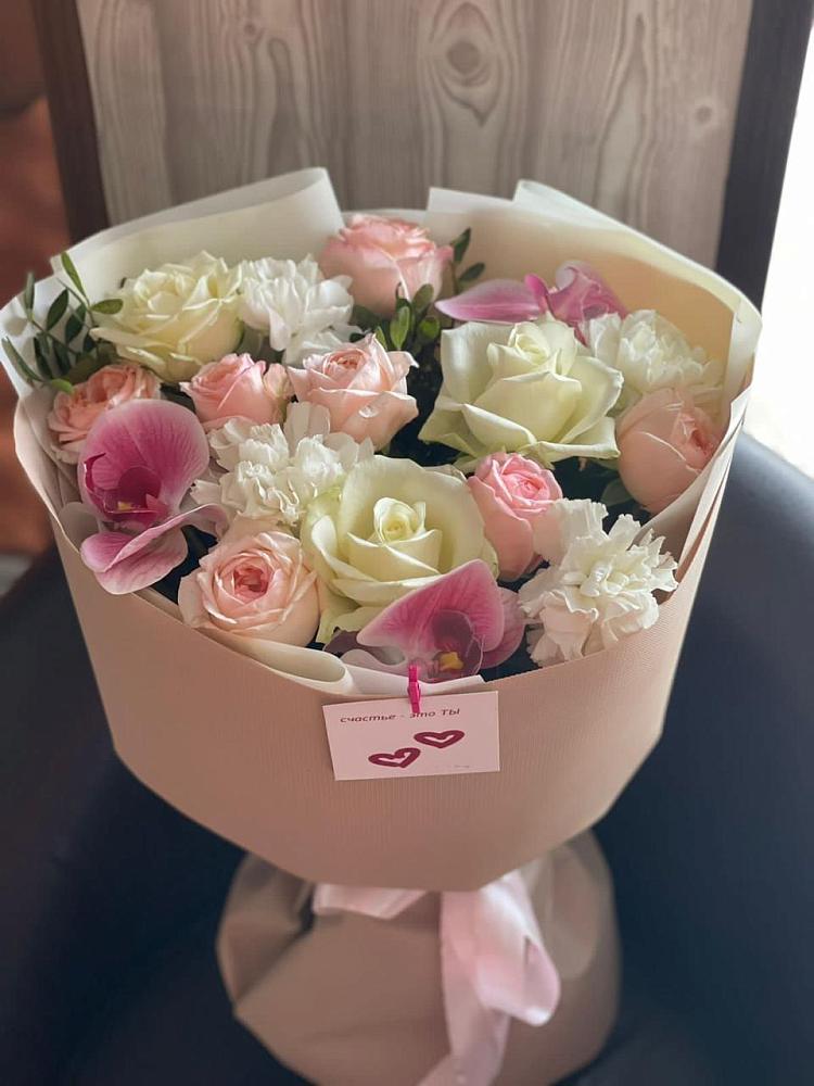 Букет цветов из: Орхидеи, Розы и Гвоздики в Волоконовке