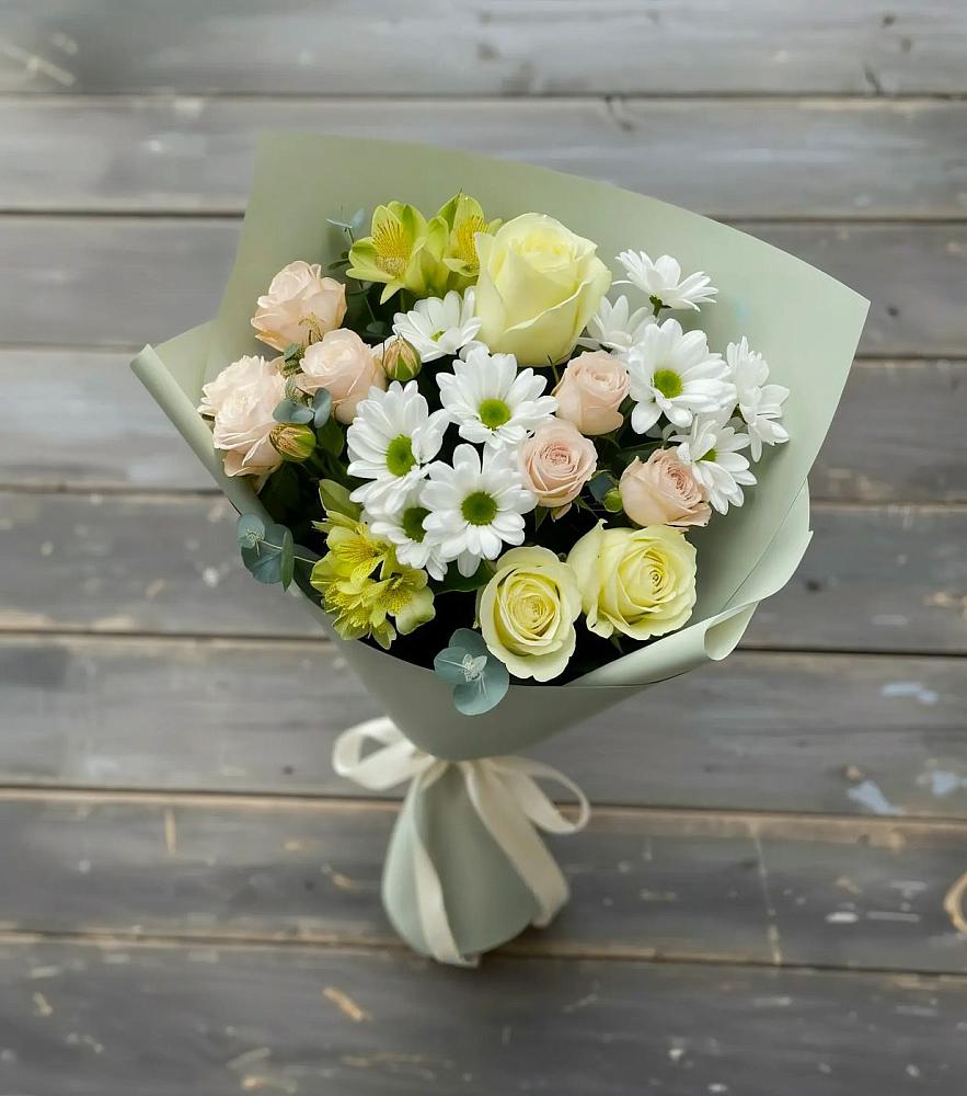 Букет цветов из: Альстромерии, Розы и Хризантемы в Волоконовке