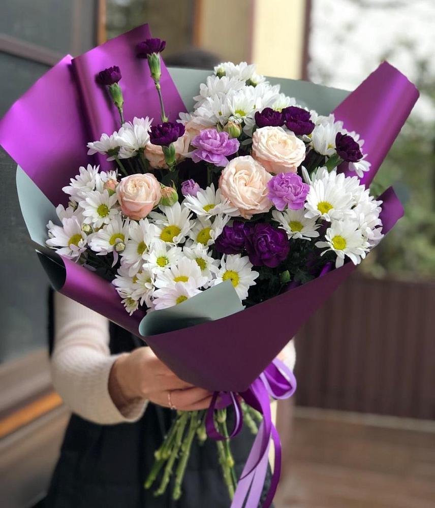 Букет цветов из: Хризантемы, Гвоздики и Розы в Волоконовке