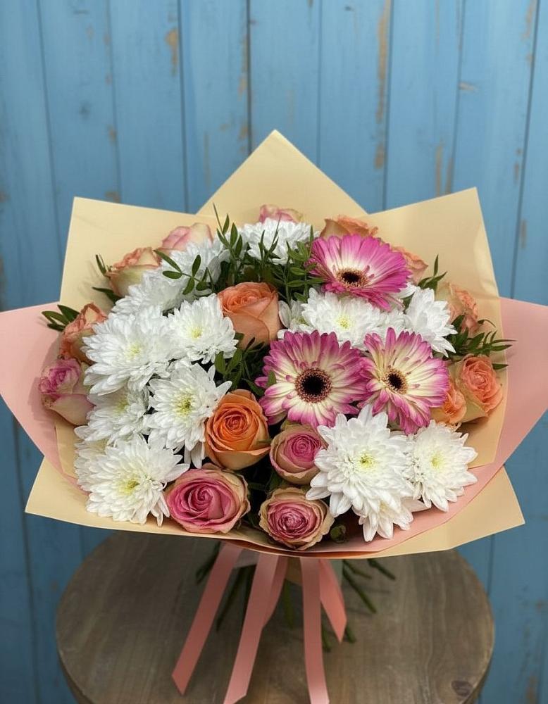 Букет цветов из: Розы, Герберы и Хризантемы в Волоконовке