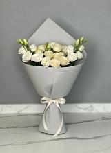 Букет цветов из:  Розы и Лизиантусы в Волоконовке